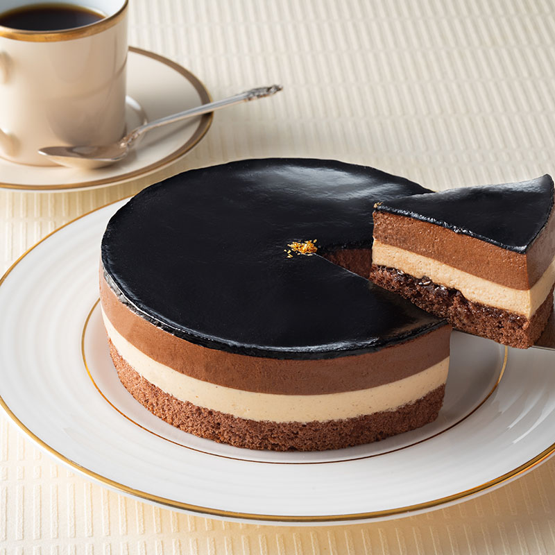 80001 「ホテルオークラ」 キャラメルダブルナッツショコラ 9280004